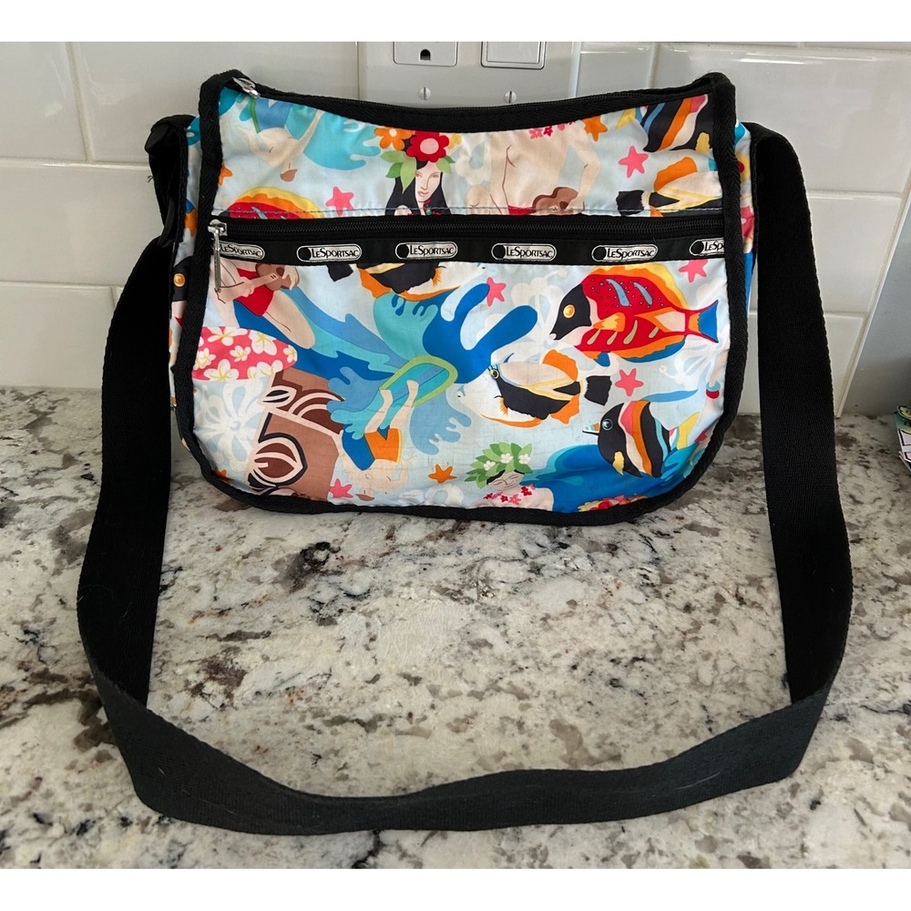 Le Sportsac bag purse crossbody Hawaii Limited Edition travel vacation‎ tropical